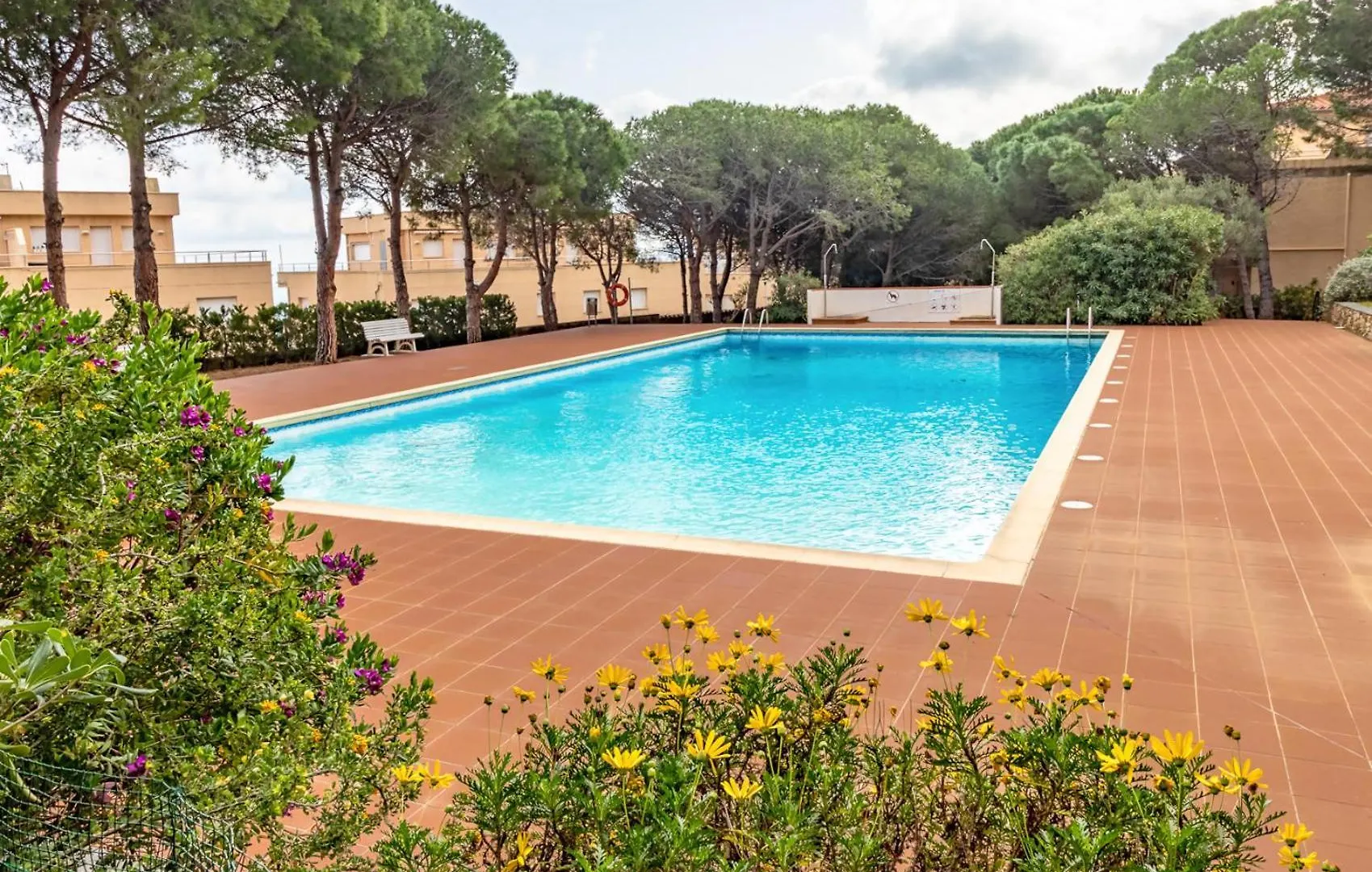 Fener De Dalt 842 Apartamento Con Terraza Girona 0*,  Spain